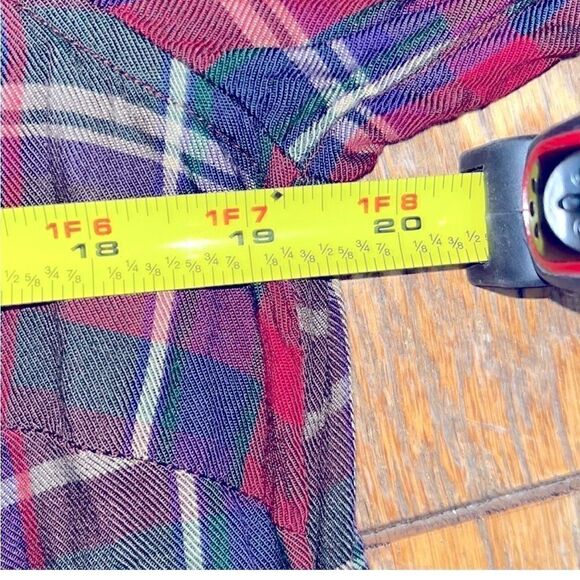 Lauren Ralph Lauren LS plaid button up shirt dress with pockets, 100% viscose. - Picture 5 of 6